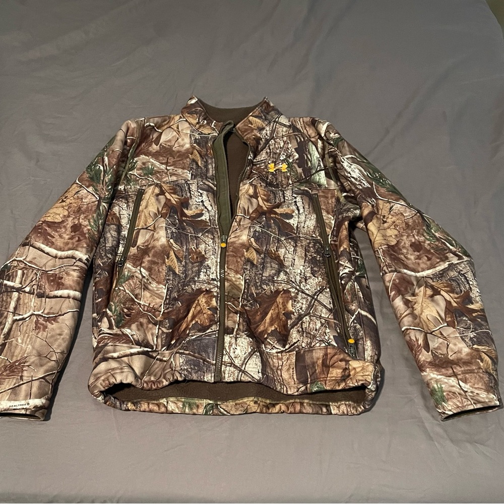 Camouflage Under Armour jacket
